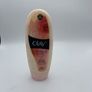 Olay Silk Whimsy Moisturizing Body Wash with Rose Extract & Almond Oil 295mL